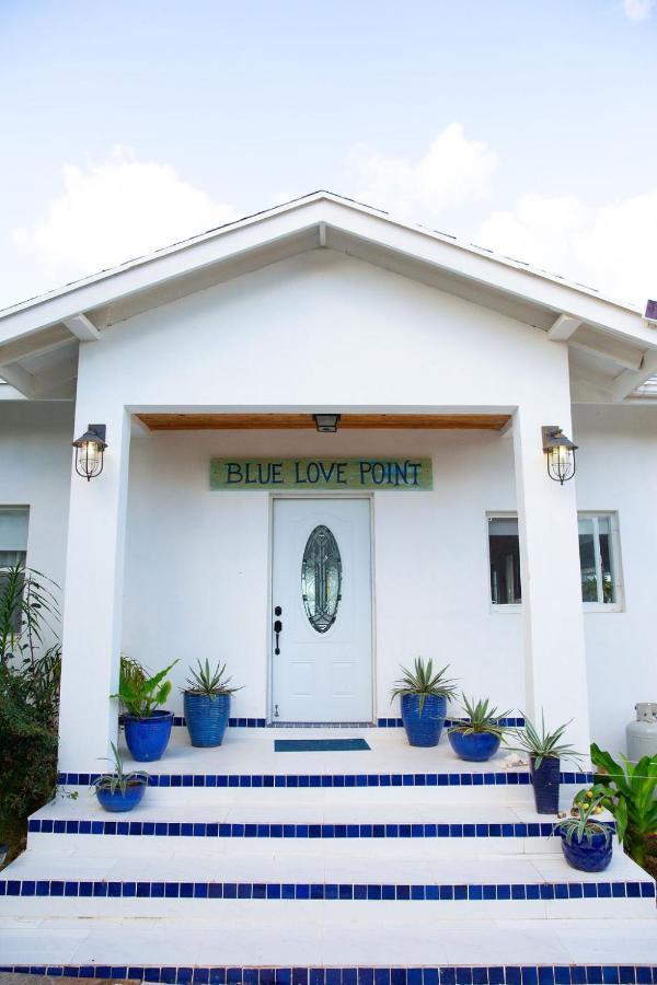 Blue Love Point 3Br Home Gregory Town エクステリア 写真